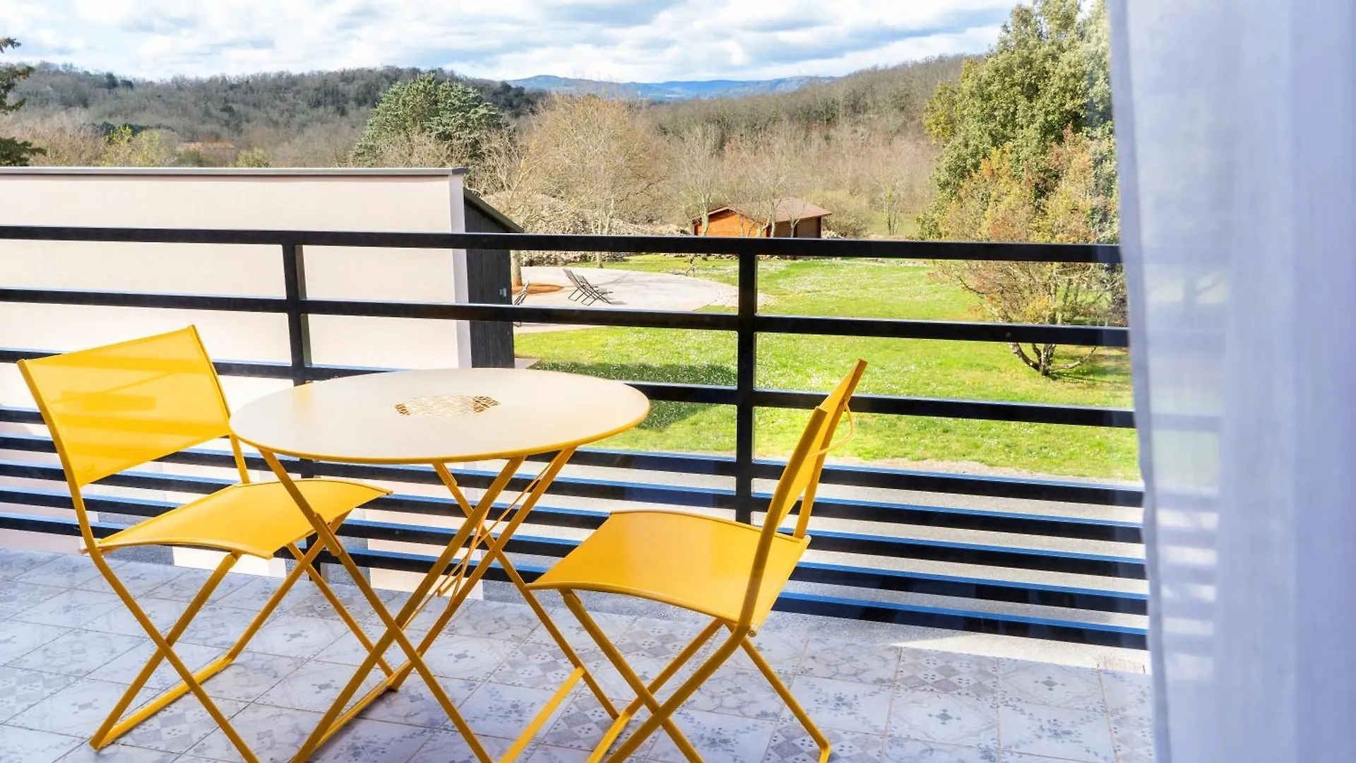 Auberge Les Murets Chandolas Hotel