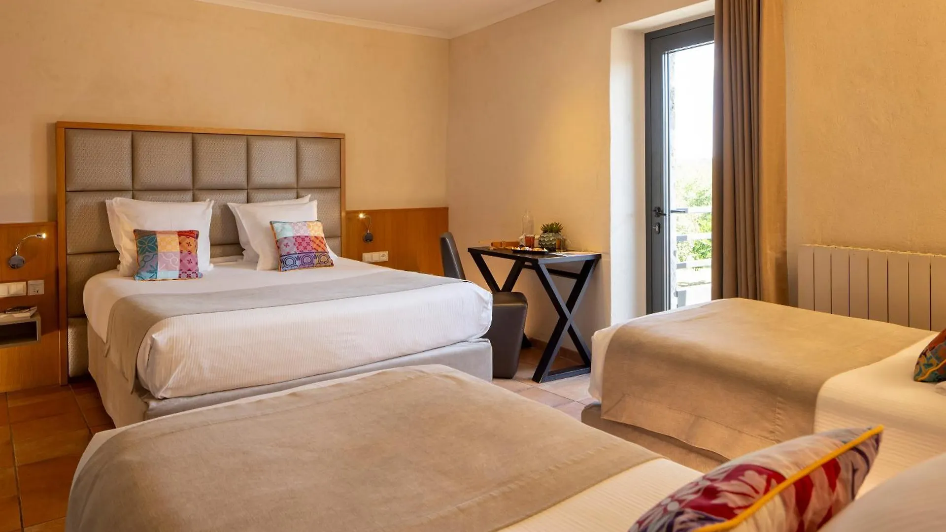 Chandolas Logis Auberge Les Murets Hotel Restaurant Spa צרפת